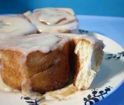 Vegan Cinnamon Rolls